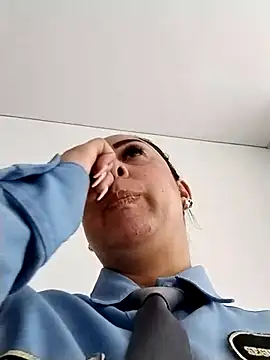 SAMANTHA-16  online show from May 1, 1:37 pm