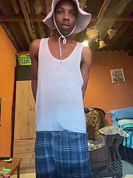 Snapshot of skyfall200 chatting on November 5, 12:49 pm skyfall200 online show from November 5, 12:49 pm