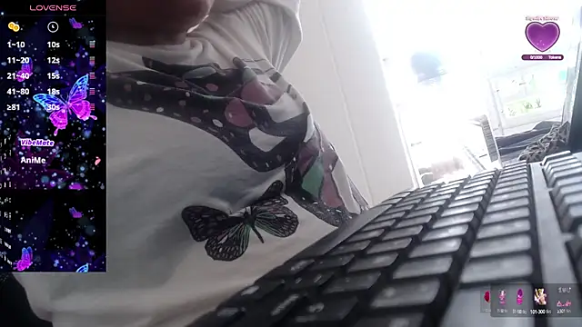 Snapshot of Gabycutee chatting on October 11, 7:56 pm Gabycutee online show from October 11, 7:56 pm