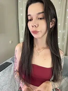 Snapshot of Vika_Gray chatting on July 18, 3:27 pm Vika Gray online show from July 18, 3:27 pm