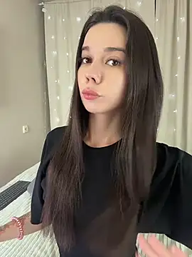 Snapshot of Vika_Gray chatting on July 22, 3:26 pm Vika Gray online show from July 22, 3:26 pm