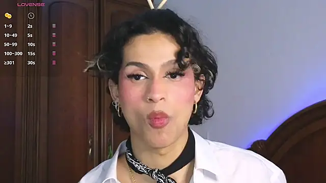 Snapshot of Abby_bella09 chatting on February 20, 2:35 pm Abby bella09 online show from February 20, 2:35 pm