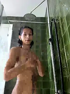 Snapshot of Abby_bella09 chatting on November 4, 5:34 pm Abby bella09 online show from November 4, 5:34 pm