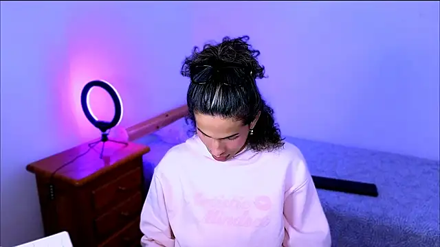 Abby bella09 online show from January 16, 8:02 pm