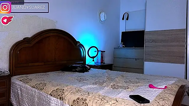 Abby bella09 online show from July 25, 5:16 am