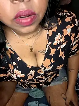 IndieSM online show from October 11, 9:13 pm