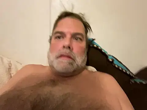 Snapshot of TheDandyRoom chatting on February 14, 8:21 am TheDandyRoom online show from February 14, 8:21 am