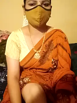 Snapshot of yourtamilcouple chatting on February 17, 2:59 pm yourtamilcouple online show from February 17, 2:59 pm