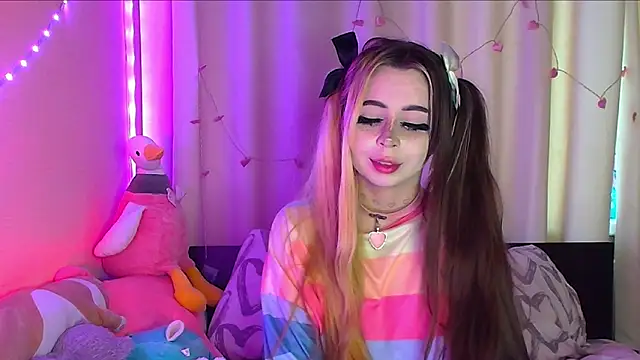 suemeow online show from February 23, 5:56 am