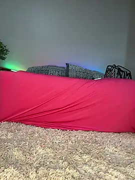 Snapshot of Naughty_pussy2cum chatting on February 6, 7:45 am Naughty pussy2cum online show from February 6, 7:45 am