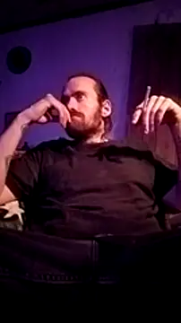 Snapshot of RobStrokes215 chatting on December 29, 6:45 am RobStrokes215 online show from December 29, 6:45 am