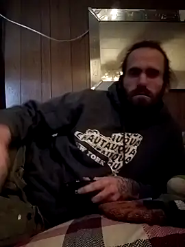 Snapshot of RobStrokes215 chatting on January 28, 4:30 pm RobStrokes215 online show from January 28, 4:30 pm