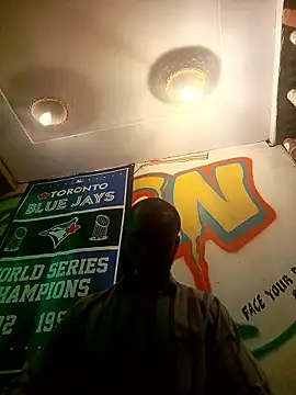 Landlordlandlord12 online show from January 17, 6:18 am