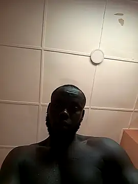 Landlordlandlord12 online show from March 18, 3:04 pm