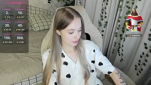 Snapshot of mell_milles chatting on September 9, 3:55 pm mell milles online show from September 9, 3:55 pm