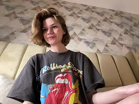 Snapshot of anacondaproject chatting on March 16, 9:37 pm anacondaproject online show from March 16, 9:37 pm