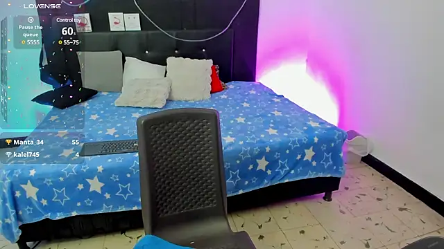 Snapshot of im_angels77 chatting on February 28, 4:32 am im angels77 online show from February 28, 4:32 am