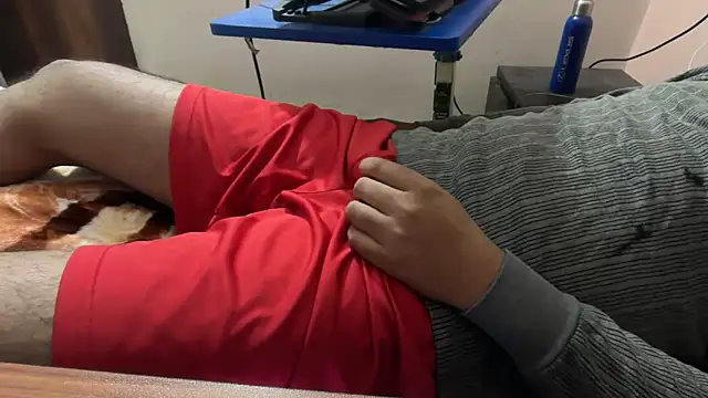 Snapshot of sexyboy09 chatting on November 1, 6:43 pm sexyboy09 online show from November 1, 6:43 pm