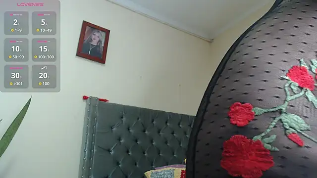 Emmy flow online show from December 22, 1:34 am