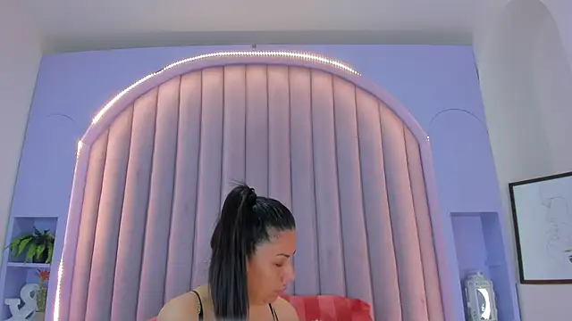 JaylaScott   online show from February 22, 11:53 am