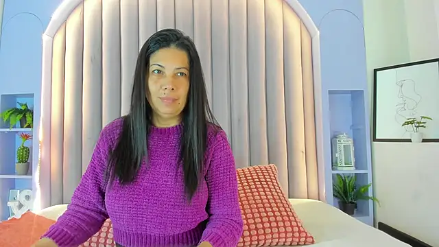 JaylaScott   online show from March 3, 11:38 am