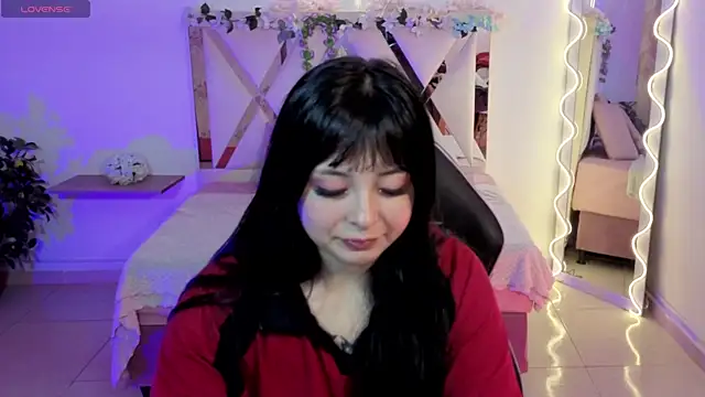 hina tay online show from April 27, 3:26 am