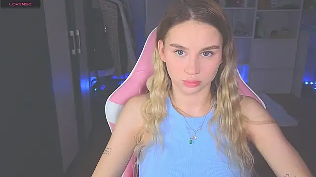doll barbieee online show from June 19, 3:05 pm