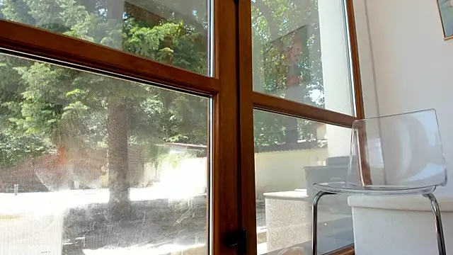 Snapshot of Mia__Milan chatting on June 29, 10:15 am Mia Milan online show from June 29, 10:15 am