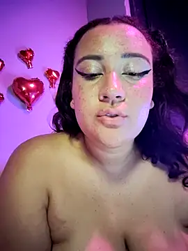 Snapshot of alexxaa96 chatting on February 26, 1:53 am alexxaa96 online show from February 26, 1:53 am