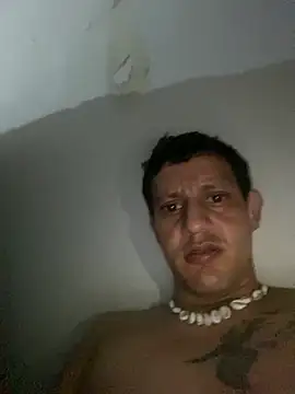 Snapshot of Kronx_el_destrosador chatting on June 17, 5:10 am Kronx el destrosador online show from June 17, 5:10 am