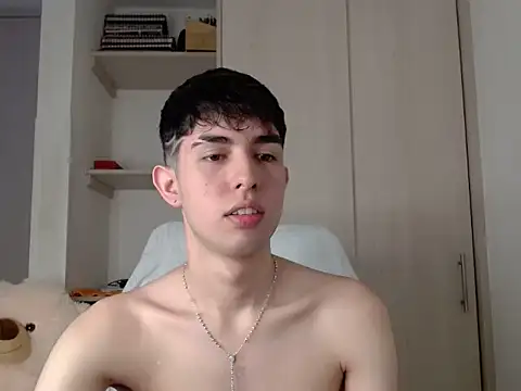 Andy hot19 online show from October 10, 8:19 pm