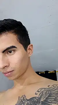 Velk hot online show from December 8, 9:30 pm