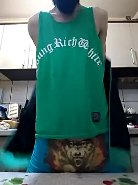 Snapshot of vulpe8400 chatting on March 14, 5:57 pm vulpe8400 online show from March 14, 5:57 pm