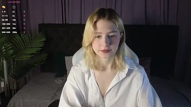 jenny bunny  online show from March 6, 1:27 am