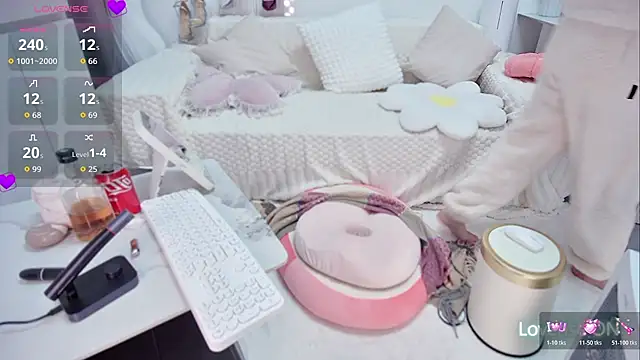 Feifei-cn online show from November 23, 1:38 am