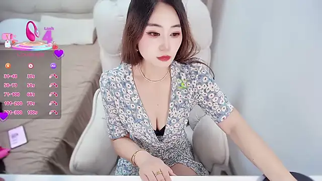 Snapshot of Feifei-cn chatting on June 29, 7:14 am Feifei-cn online show from June 29, 7:14 am