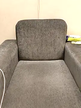 beby girLL online show from January 6, 8:40 am