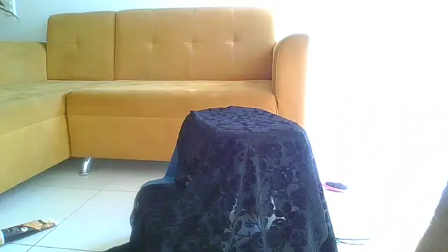 Liloo8923 online show from January 18, 3:49 pm