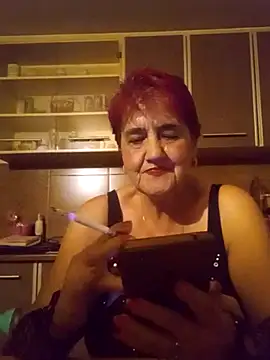 Ely Elenita online show from June 24, 8:30 pm
