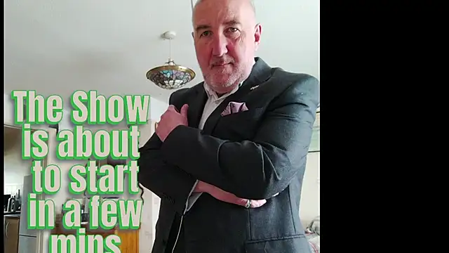 Adamdaddybear online show from February 11, 8:08 am