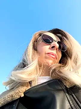 SukyGirl online show from February 25, 2:22 pm