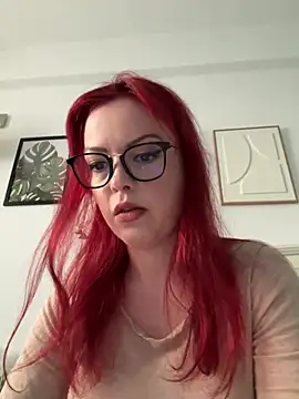 Snapshot of AylaRed chatting on April 23, 6:03 am AylaRed online show from April 23, 6:03 am