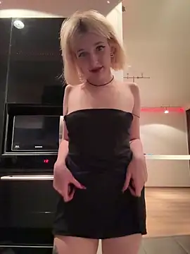 XMelissaX online show from May 15, 9:22 pm