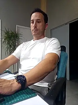 Lucas   81 online show from November 4, 7:13 pm