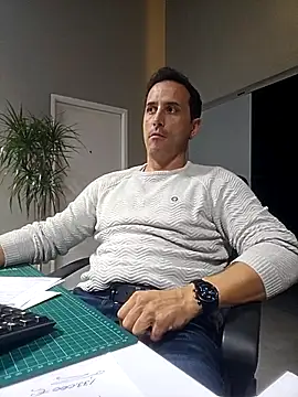 Lucas   81 online show from November 6, 7:48 pm