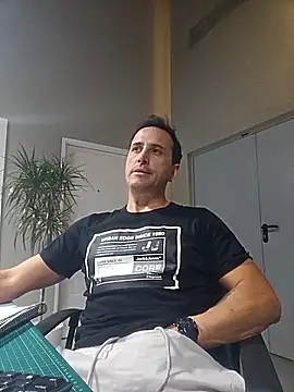 Lucas   81 online show from November 13, 7:24 pm