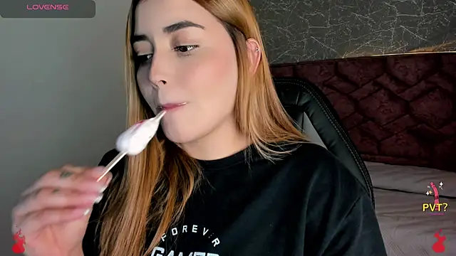 Snapshot of Lucia_star__ chatting on January 7, 7:06 pm Lucia star online show from January 7, 7:06 pm