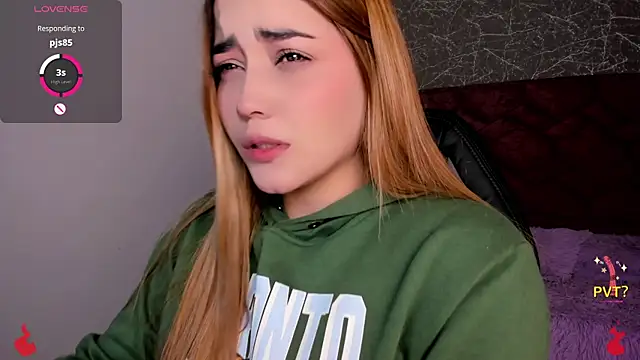 Snapshot of Lucia_star__ chatting on January 30, 7:26 pm Lucia star online show from January 30, 7:26 pm