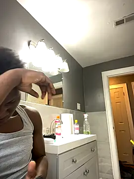 Snapshot of Festivitiesking1 chatting on November 7, 2:50 pm Festivitiesking1 online show from November 7, 2:50 pm