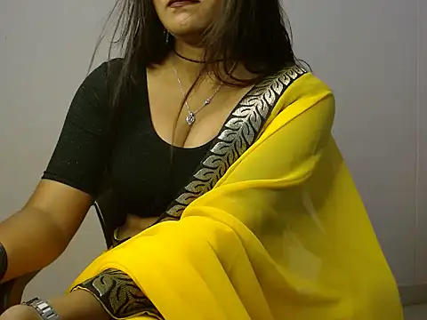 Snapshot of miss_sona27 chatting on November 2, 7:00 am miss sona27 online show from November 2, 7:00 am